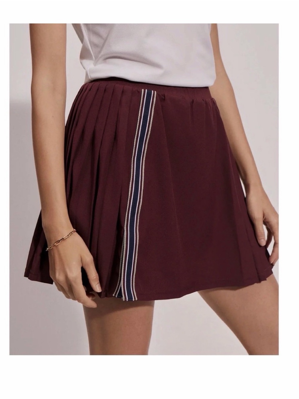 Varley Port Neyland High Rise Tennis Skort XS Burgundy Pleated Pickleball Preppy